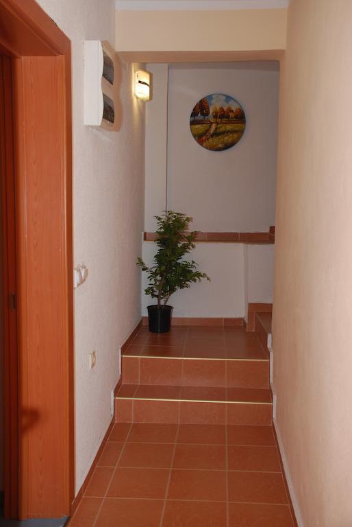 Apartments Ismy Улцинь Экстерьер фото
