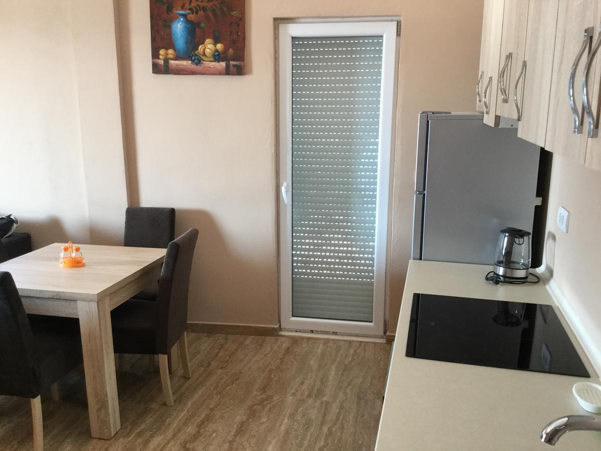 Apartments Ismy Улцинь Экстерьер фото