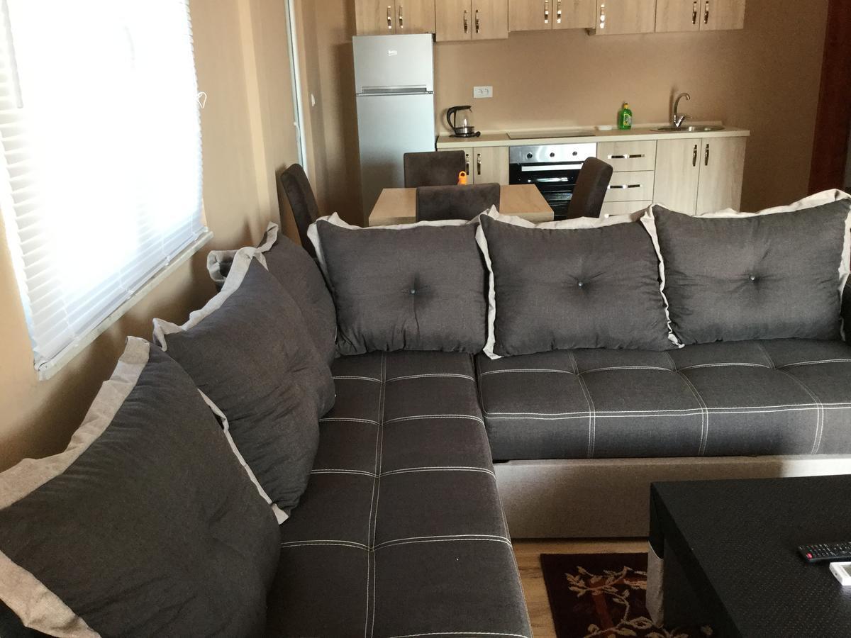 Apartments Ismy Улцинь Экстерьер фото