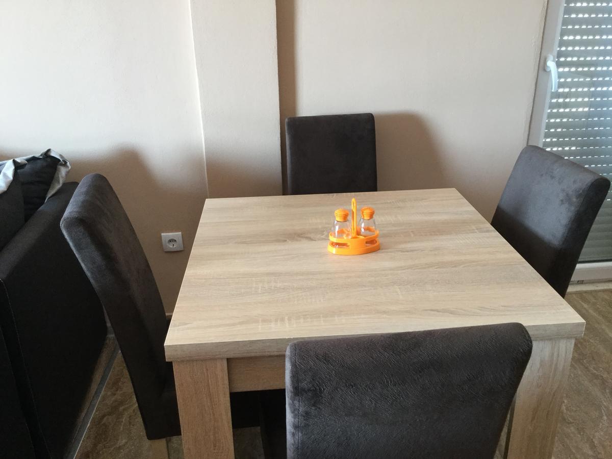 Apartments Ismy Улцинь Экстерьер фото