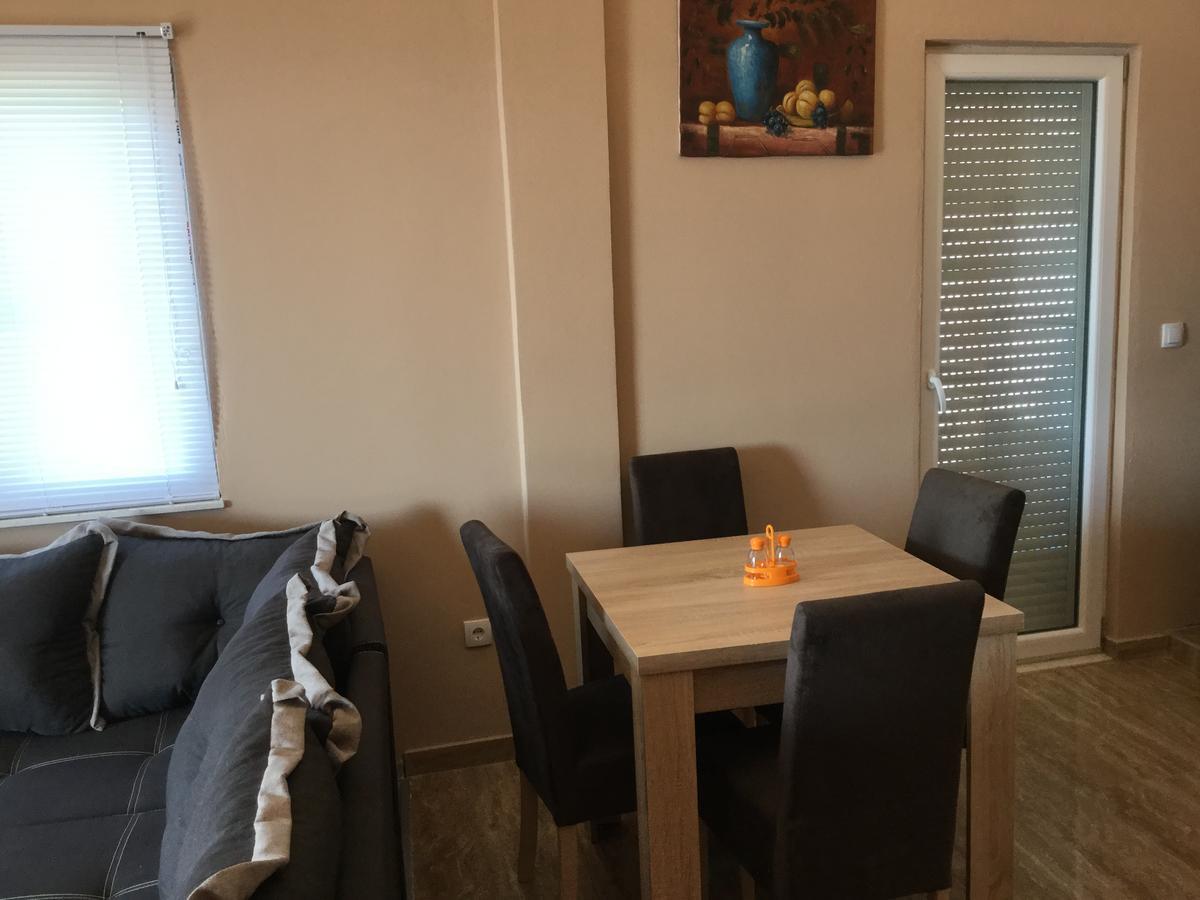 Apartments Ismy Улцинь Экстерьер фото